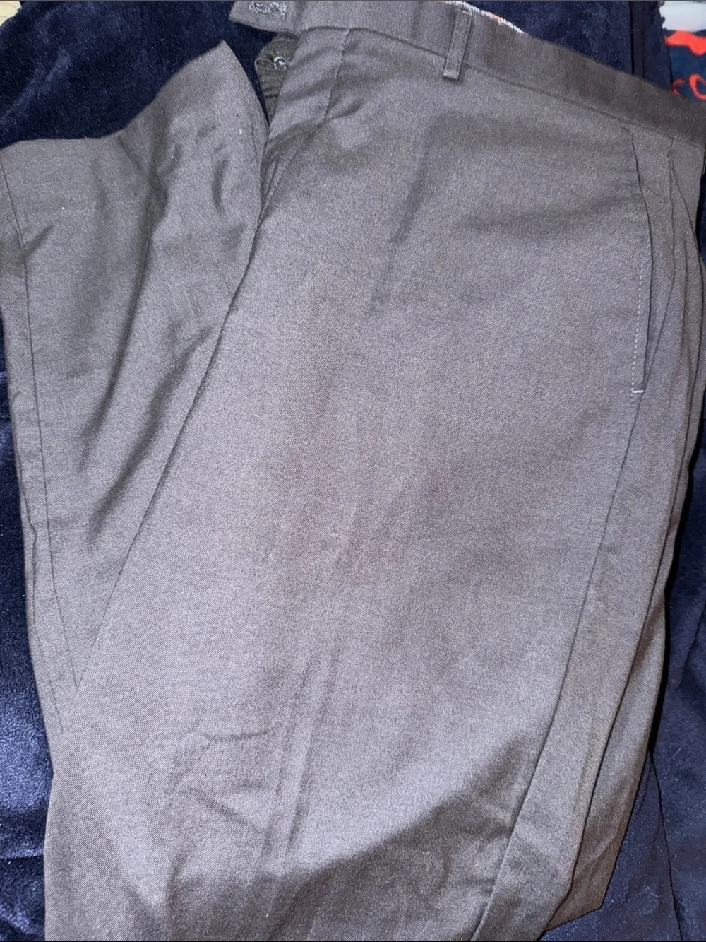 Sean Alexander Men's grey dress pants. Lightweight, soft, comfortable - 40W